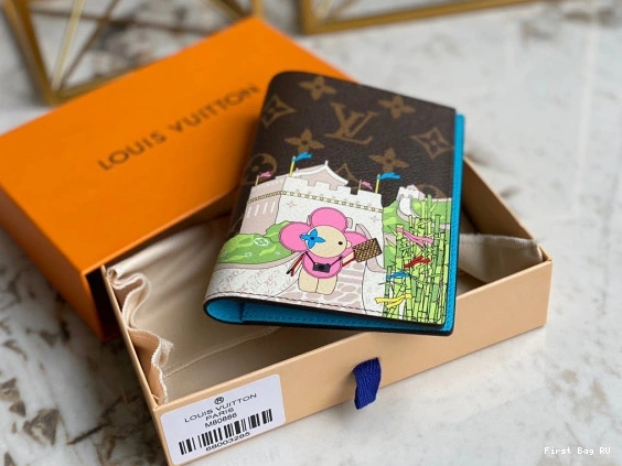 First bag ru PASSPORT COVER VUITTON LOUIS 0804